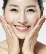 臉部吸脂是受歡迎的瘦臉?lè)椒▎幔?></a>
                                    <a href=